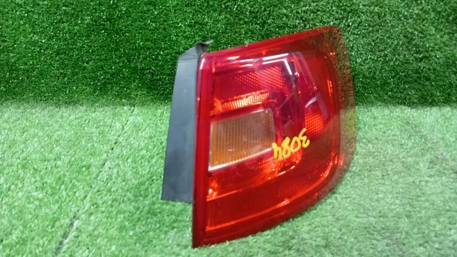задний фонарь Volkswagen CAXA 162 Volkswagen Jetta CAXA 162 5C6945096E