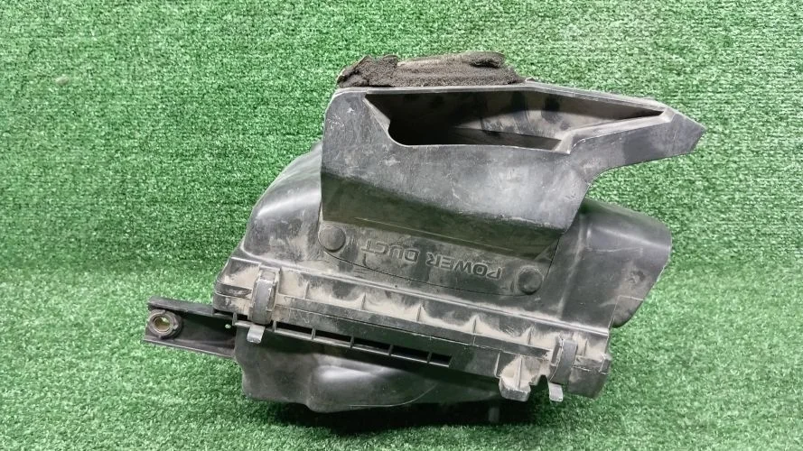 корпус воздушного фильтра Infiniti VQ35DE S50 Infiniti Fx35 VQ35DE S50 16500CG000,16500CG00A