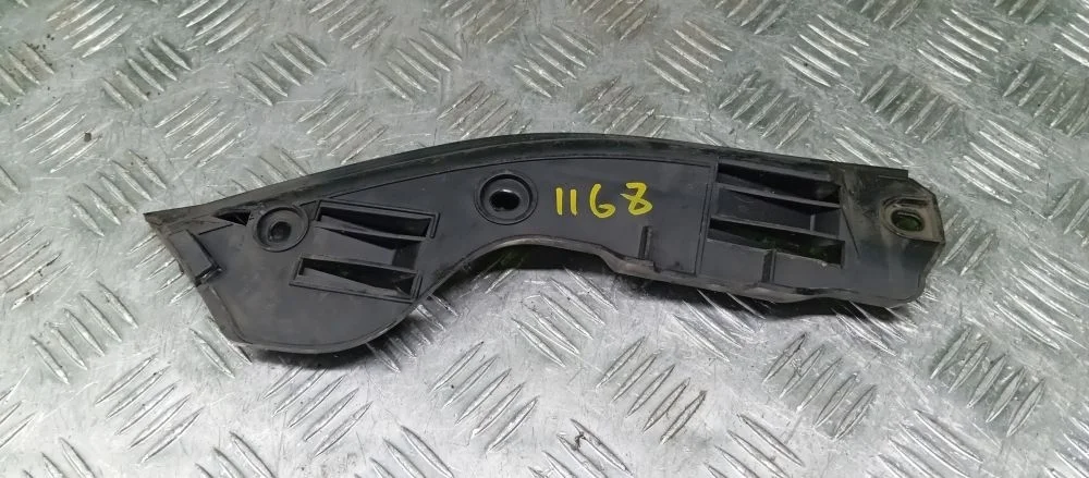 крепление бампера Volkswagen AXQ 7L Volkswagen Touareg AXQ 7L 7L6807394A