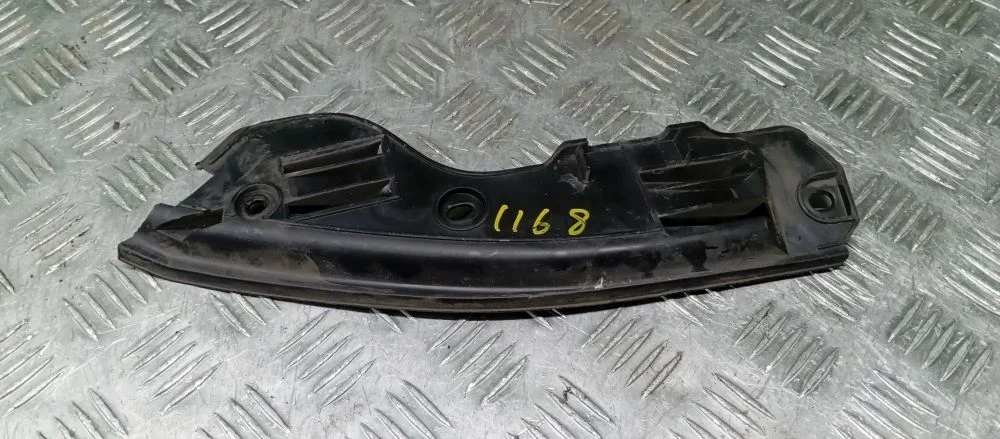 крепление бампера Volkswagen AXQ 7L Volkswagen Touareg AXQ 7L 7L6807393A