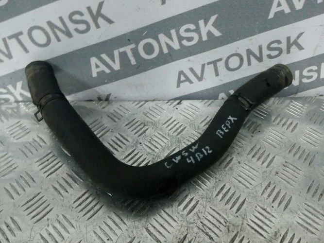 патрубок радиатора Mitsubishi 4b12 CW5W Mitsubishi Outlander 4b12 CW5W 1370A137