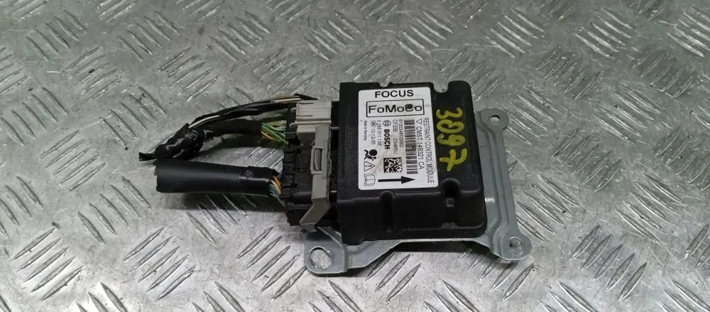 блок управления airbag Ford D4204T CB8 Ford Focus3 D4204T CB8 CM5T14B321CA