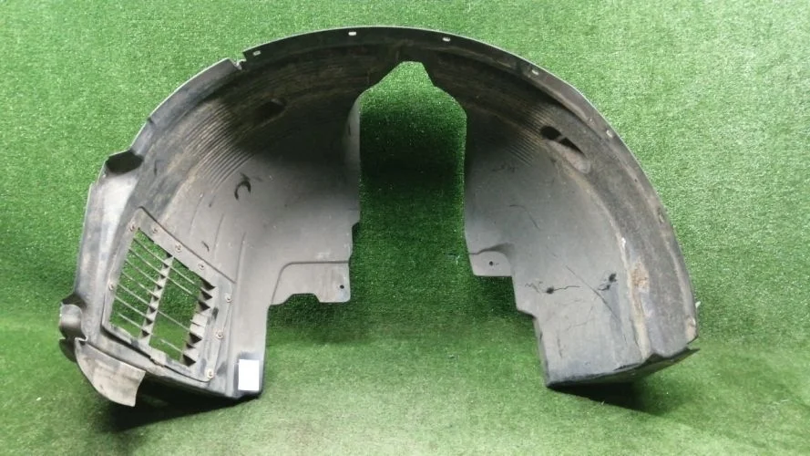 подкрылок Bmw N52B30AF,M57N2 E83 Bmw X3 N52B30AF,M57N2 E83 51713420416