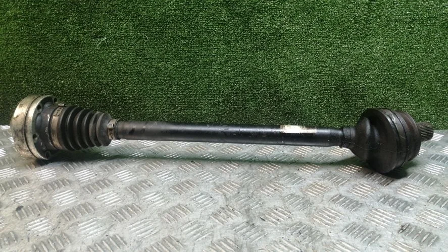 привод Audi CCA,BKH,AUK 4F,4F2 Audi A6 CCA,BKH,AUK 4F,4F2 4F0501203,4F0501203B
