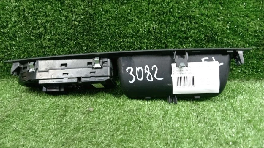 блок управления стеклами Bmw N63B44A,306S3,306D3,N57D30A,M57N2,N52B30A,N55B30A E71,E70 Bmw X6,X5 N63B44A,306S3,306D3,N57D30A,M57N2,N52B30A,N55B30A E71,E70 9122121,9218044,61319122121,61319218044