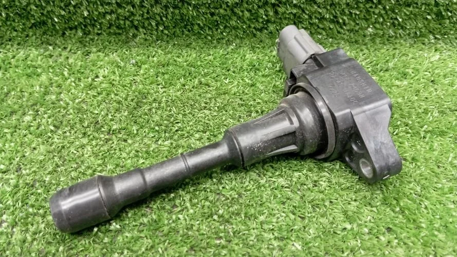 катушка зажигания Infiniti VQ35HR J50 Infiniti Ex35 VQ35HR J50 22448JA10C