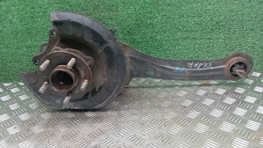 ступица Ford D4204T,UFDB CB8 Ford Focus3 D4204T,UFDB CB8 1780076