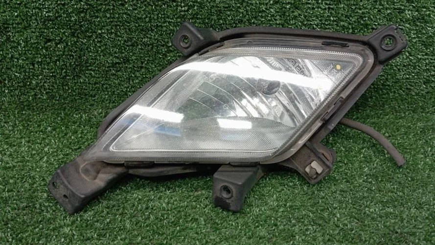 противотуманная фара Ssangyong 671950,D20DTF CK,C200 Ssangyong Korando C,Actyon,New Actyon 671950,D20DTF CK,C200 8320134,8320134001
