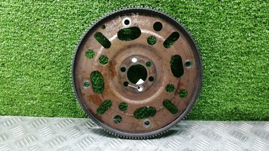 маховик Nissan MR20DE B30 Nissan Lafesta MR20DE B30 12331-EN200