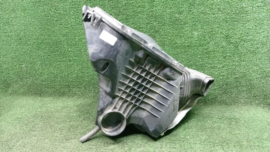 корпус воздушного фильтра Audi CSUA 8K2 Audi A4 CSUA 8K2 8K0133837BN