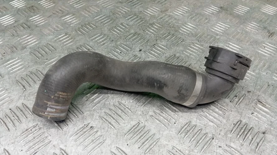 патрубок радиатора Audi CDUD 4G2 Audi A6 CDUD 4G2 4G0122101B