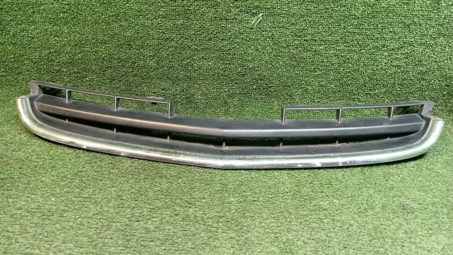 решетка радиатора Opel Z20S1 L07 Opel Antara Z20S1 L07 96433242