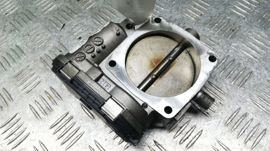 дроссельная заслонка Mercedes 272960 W203 Mercedes C-Class 272960 W203 A1131410125