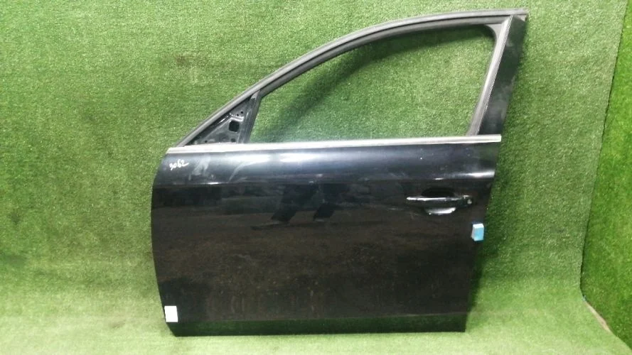 дверь боковая Audi CABA,CAEA,CAEB 8K2,B8 Audi A4 CABA,CAEA,CAEB 8K2,B8 8K0831051J