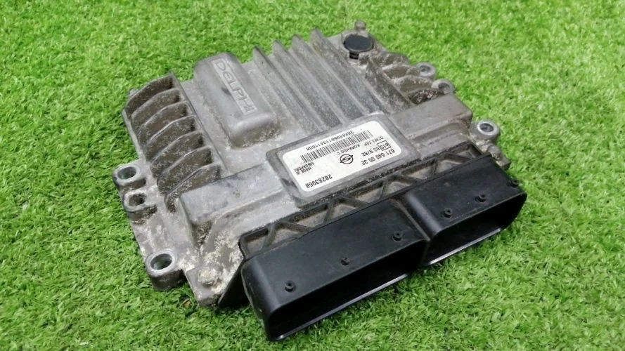 блок управления двс Ssangyong 671950,D20DTF CK,C200 Ssangyong Actyon,Korando C,New Actyon 671950,D20DTF CK,C200 6715400032,28283968,28381984