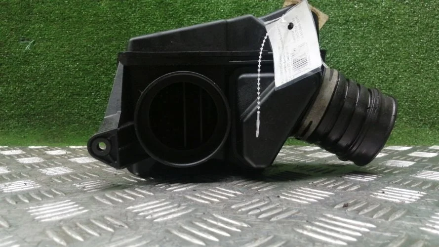 резонатор воздушного фильтра Mercedes-Benz 271948 W203 Mercedes-Benz C-Class 271948 W203 A2710900804