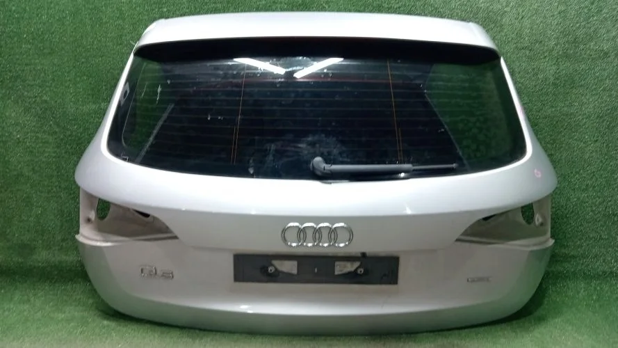 дверь багажника Audi CGLB,CAH,CAHA,CALB 8RB Audi Q5 CGLB,CAH,CAHA,CALB 8RB 8R0827023C