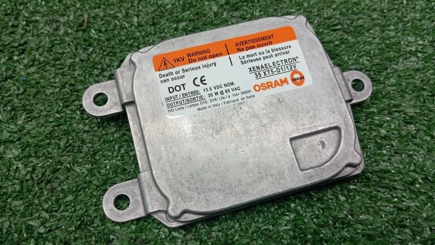 блок розжига ксенона Ford D4204T BD Ford Mondeo 4 D4204T BD 1457698,7S7113C170AA