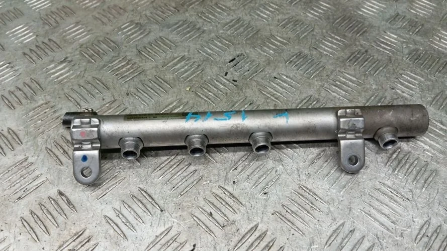 рейка топливная Jeep EXL,642980 XK,WH Jeep Commander EXL,642980 XK,WH 5175611AA,A6420700495