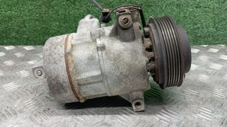 компрессор кондиционера Kia D4HA XM Kia Sorento D4HA XM 977012P110