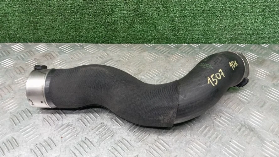 патрубок интеркулера Bmw N47D20C F20,F30 Bmw 1-Series,3-Series N47D20C F20,F30 11617810617,11614742748