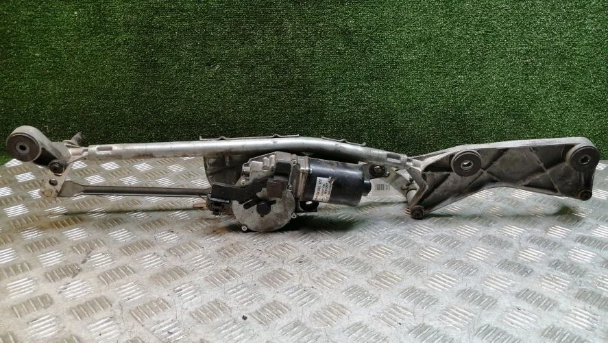 механизм стеклоочистителя Mercedes-Benz 642940,642820 W164 Mercedes-Benz M-Class 642940.642820 W164 A1648201742,A1648200240,54522811,A1648202442,405191,54632247,A1648200041