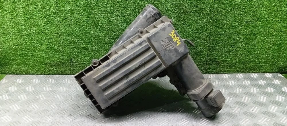 корпус воздушного фильтра Volkswagen CAYC 162 Volkswagen Jetta CAYC 162 3C0129607BD,3C0129607BF,3C0129607AF