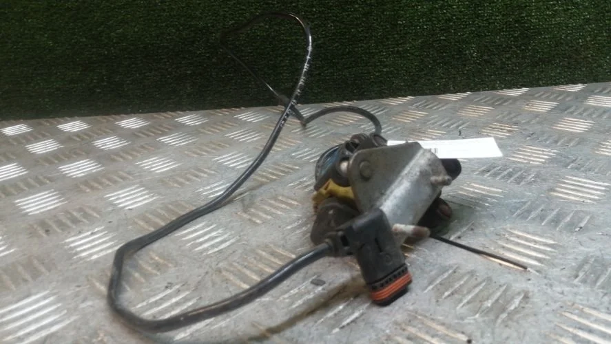 датчик положения кузова Mercedes-Benz 274920,651924,276952 C207,W212,C218 Mercedes-Benz E200,E-Class,Cls-Class 274920,651924,276952 C207,W212,C218 A0045429918