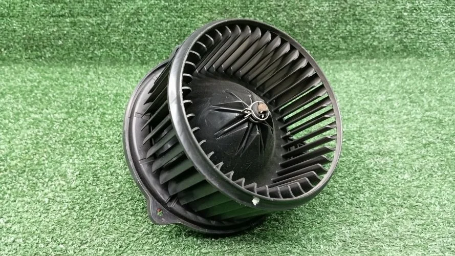 мотор печки Hyundai,Kia G4KF,D6EA,D6EB BK,HM Hyundai,Kia Genesis,Mohave G4KF,D6EA,D6EB BK,HM F00S33F004,F00S33F005,971144D050