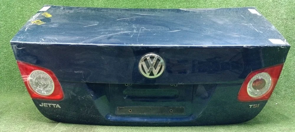 крышка багажника Volkswagen BMY 1K2 Volkswagen Jetta BMY 1K2 1K5827025AD
