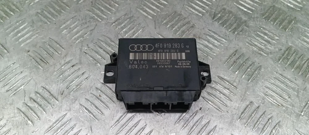 блок управления парктрониками Audi BUG 4LB Audi Q7 BUG 4LB 4F0919283G
