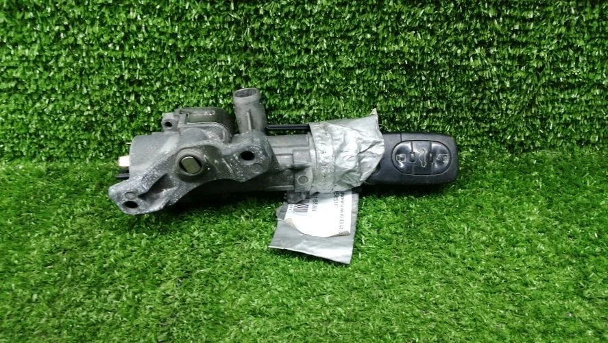 замок зажигания Audi ASN 8HE Audi A4 ASN 8HE 4B0905851F