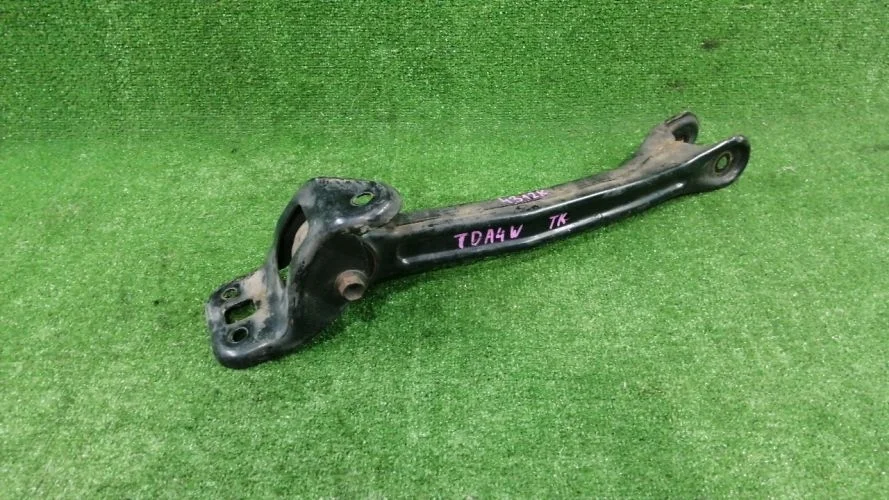 рычаг продольный Suzuki j24b TD94W,TD54W,TDA4W Suzuki Escudo,Grand Vitara,Vitara j24b TD94W,TD54W,TDA4W 46305-65J00