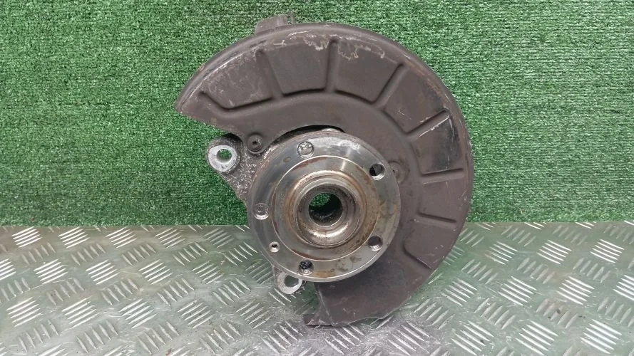 ступица Volkswagen CBAB,BVY,CBFA,CUWA,CCTA 3C2,B6,357,358 Volkswagen Passat,Passat Cc CBAB,BVY,CBFA,CUWA,CCTA 3C2,B6,357,358 3C0407253F