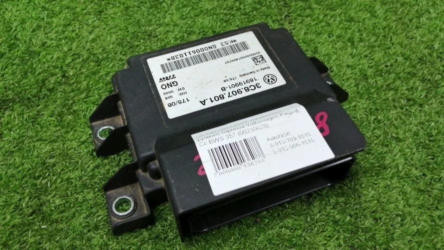блок управления ручного тормоза Volkswagen BWS,CBAB 357,3C2 Volkswagen Passat Cc,Passat BWS,CBAB 357,3C2 3C8907801A