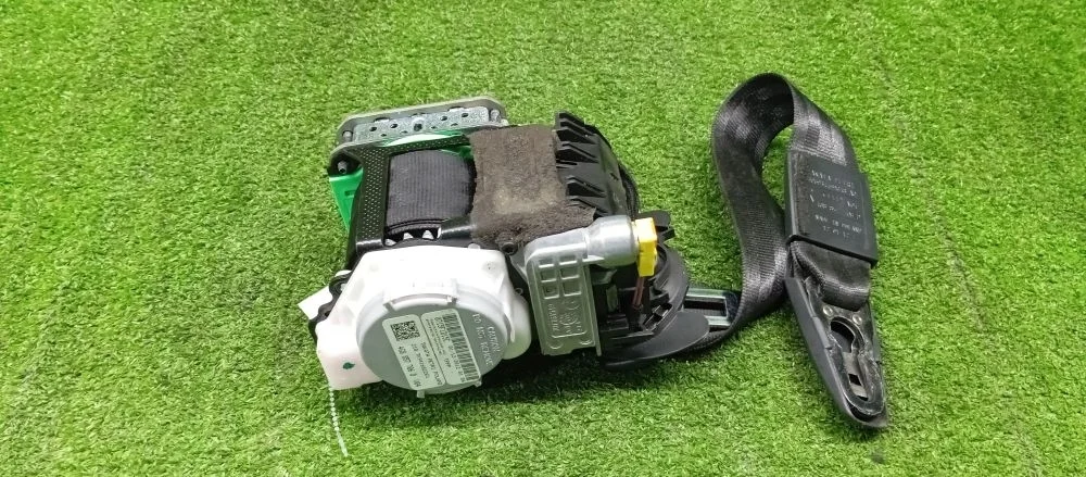 ремень безопасности Audi CDUC,CDU 4G2,4G5 Audi A6 CDUC,CDU 4G2,4G5 4G8857706D