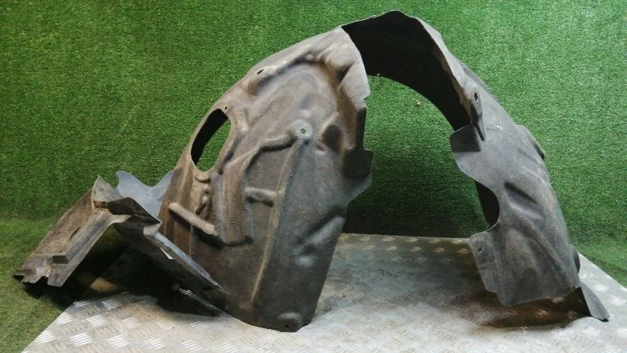 подкрылок Audi CDUD 4G2 Audi A6 CDUD 4G2 4G0821134D