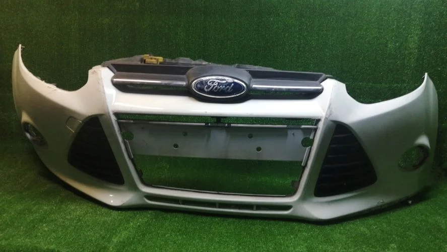 бампер Ford UFDB,D4204T,TXDB CB8,CB8 Ford Focus,Focus3 UFDB,D4204T,TXDB CB8,CB8 1719348,1719357,1719342,BM5117757A