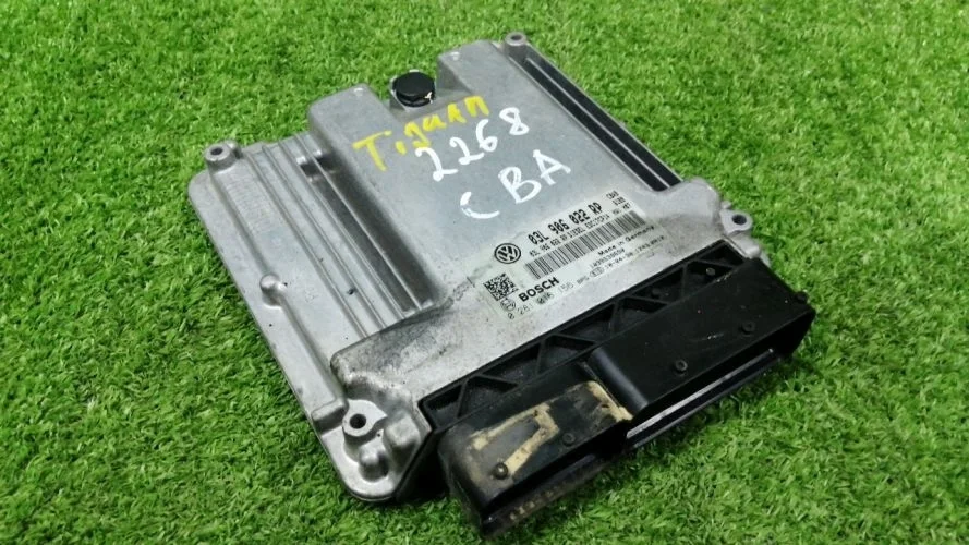 блок управления двс Volkswagen CBAB 5N1 Volkswagen Tiguan CBAB 5N1 03L906022RP,03L906022