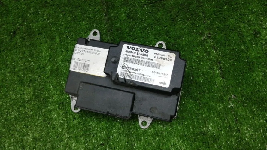 блок управления airbag Volvo B4164S3 MW20 Volvo V50 B4164S3 MW20 31295109