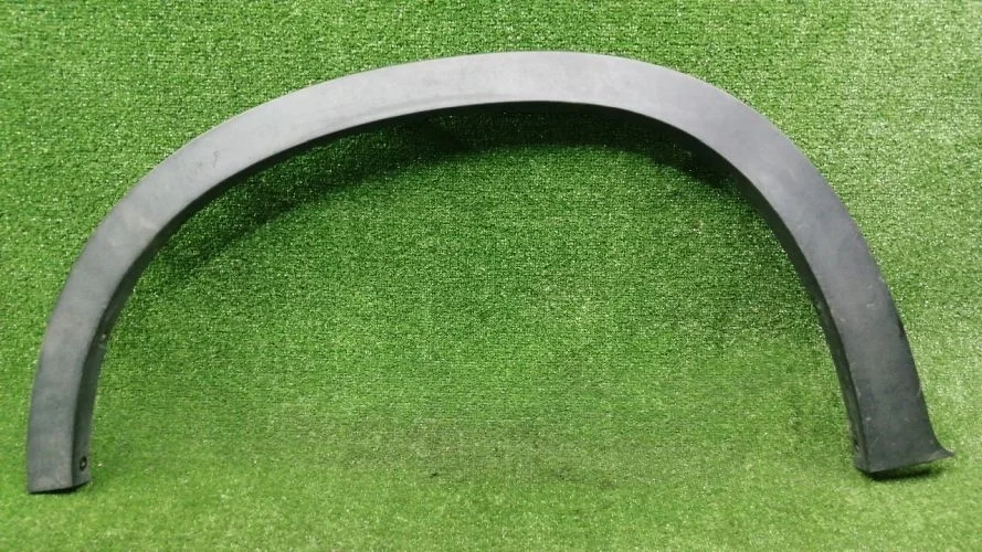 накладка на крыло Bmw N52B30,N52B30A E70 Bmw X5 N52B30,N52B30A E70 51777158428