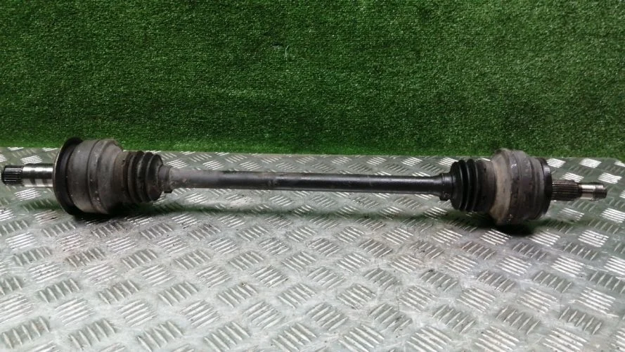 привод Mercedes-Benz 651924 W212 Mercedes-Benz E-Class 651924 W212 A2213503510