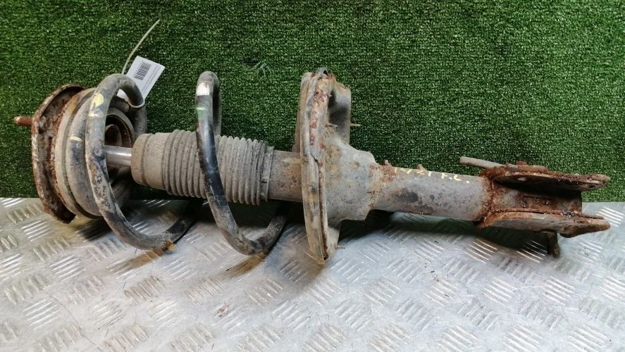 стойка Hyundai D4CB TQ Hyundai Grand Starex D4CB TQ 546504H000,546504H050