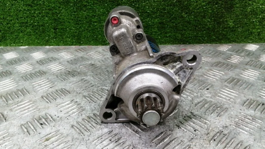 стартер Volkswagen BWA 3C5 Volkswagen Passat BWA 3C5 02E911023J