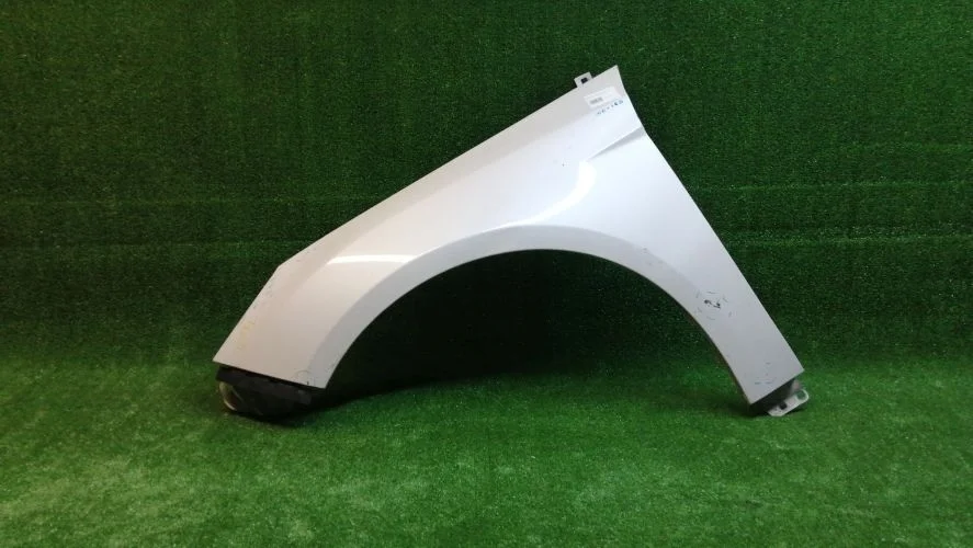 крыло Ford XQDA,D4204T,UFDB,MGDA CB8 Ford Focus,Focus3 XQDA,D4204T,UFDB,MGDA CB8 2171304,BM5Z16006A,BM5Z16006B