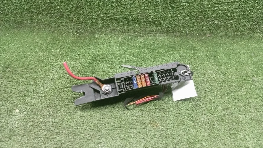 блок предохранителей Audi BPK 4E2 Audi A8 BPK 4E2 4E0941824