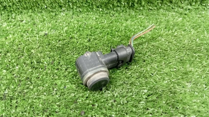 датчик парктроника Volkswagen,Audi CFF,CBAB,CCTA,CFFB,CAH,CALB 5N1,3C2,3C5,B6,8RB Volkswagen,Audi Passat,Tiguan,Q5 CFF,CBAB,CCTA,CFFB,CAH,CALB 5N1,3C2,3C5,B6,8RB 3C0919275S,602975