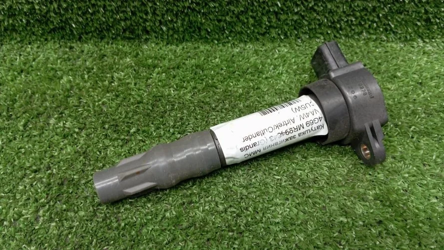 катушка зажигания Mitsubishi 4G69 NA4W Mitsubishi Grandis 4G69 NA4W MR994643