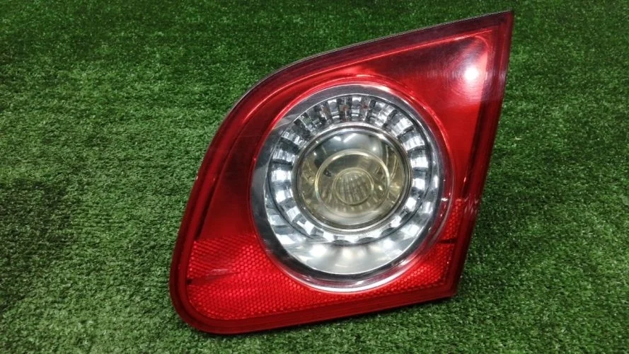 вставка багажника Volkswagen CAXA,CBAB,BVY 3C2,B6 Volkswagen Passat CAXA,CBAB,BVY 3C2,B6 3C5945094E