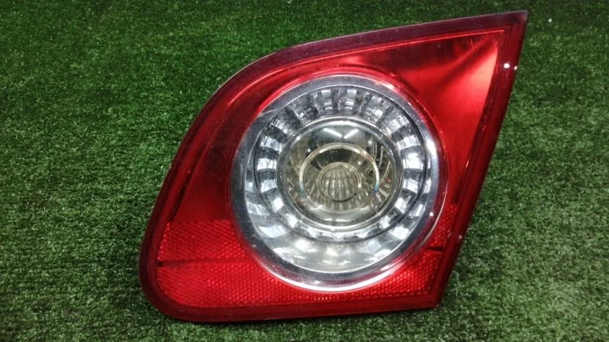 вставка багажника Volkswagen CAXA,CBAB,BVY 3C2,B6 Volkswagen Passat CAXA,CBAB,BVY 3C2,B6 3C5945094E